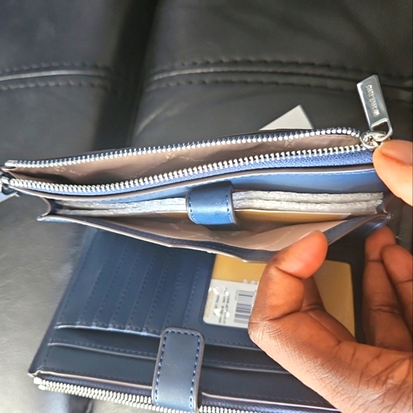 Michael Kors Jet Set Travel Double Zip Wristlet MK Logo Wallet Navy Blue Multi - Picture 10 of 10